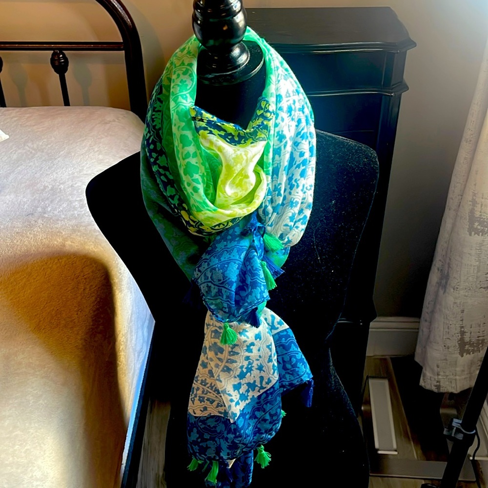 Urban Honesti Scarf🔥😎